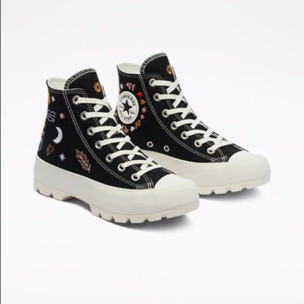 Converse Chuck Taylor All Star It’s OK To Wander Lugged
